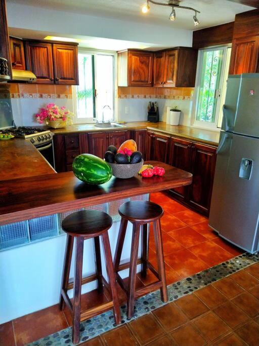 Lush Garden House Near Beaches With Private Pool. Puerto Escondido  Exterior foto